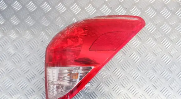 Toyota RAV 4 (XA30) Rear/tail lights 8155142090 8155142091