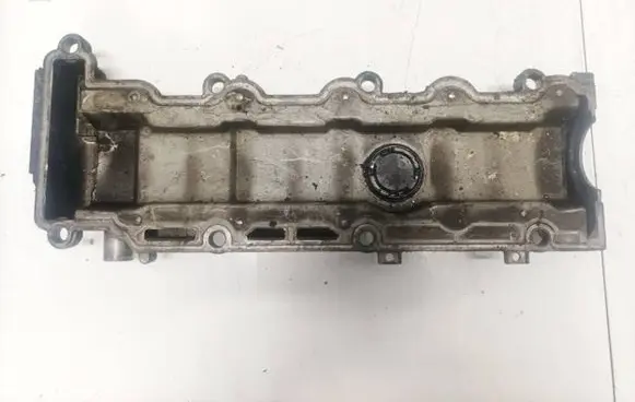 Opel Astra G Rocker cam cover 