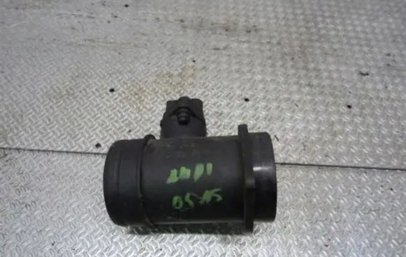 Audi A4 S4 B5 8D Mass air flow meter 0281002216