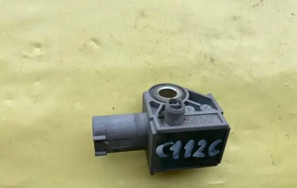 Mercedes-Benz C AMG W204 Airbag deployment crash/impact sensor A2048201985 04896011AB