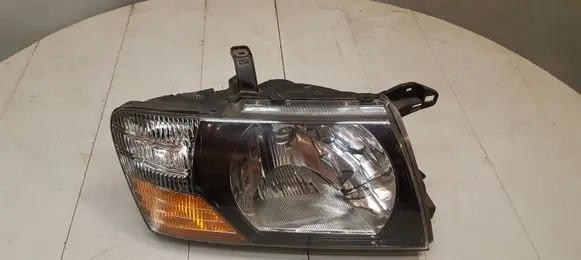 Mitsubishi Pajero Headlight/headlamp KOITO10087419 10087419