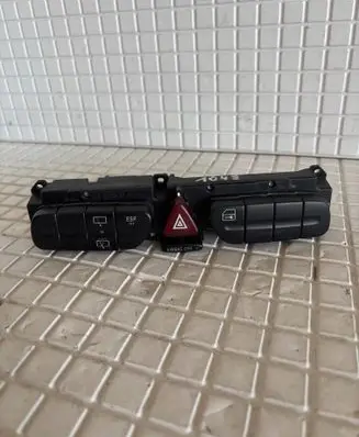 Mercedes-Benz C AMG W203 Hazard light switch 3306370200 2038218258