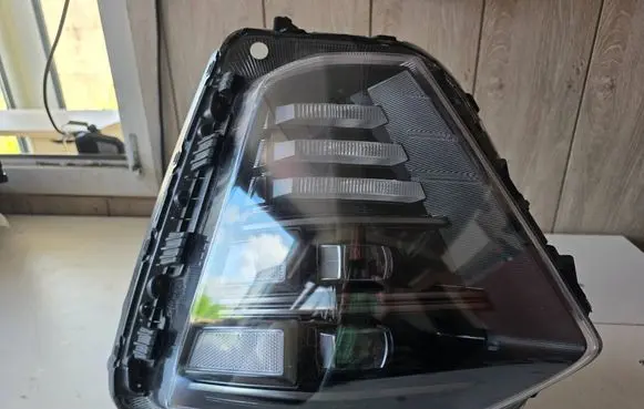 Hyundai Kona II Headlight/headlamp 92101BE100