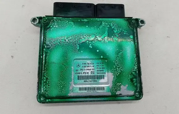 Mercedes-Benz C W204 Engine control unit/module ECU