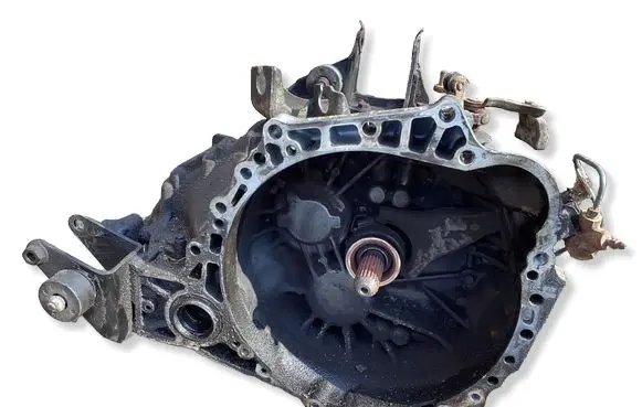 Toyota Corolla Verso AR10 Manual 6 speed gearbox A5806038