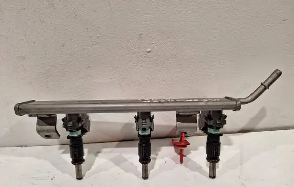 Renault Sandero II Fuel injector 166003188R