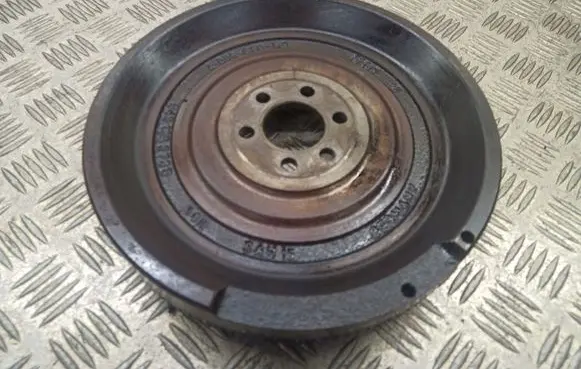 Volkswagen Polo IV 9N3 Flywheel 045105273D