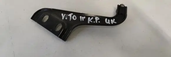 Mercedes-Benz Vito Viano W639 Sliding door upper roller guide/hinge A6397600047 6397600047