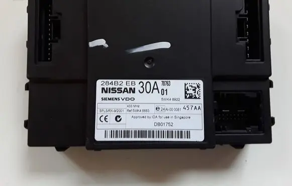 Nissan Navara Comfort/convenience module 284B2EB30A