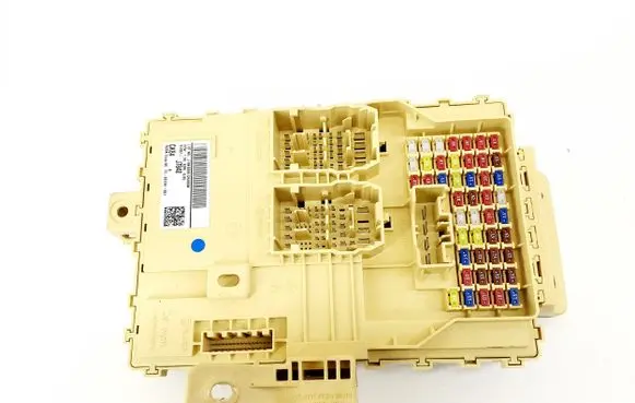 KIA Ceed Fuse module 91951J7840