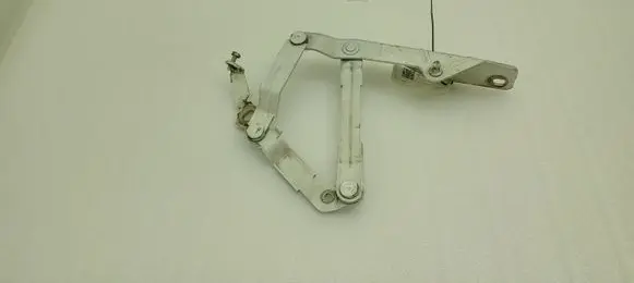 Audi TT TTS Mk2 Engine bonnet/hood hinges 8J0823302H