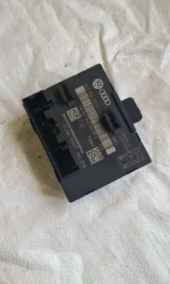 Audi A4 S4 B8 8K Door control unit/module 8K0959795F