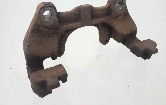 Opel Zafira B Front Brake Caliper Pad/Carrier 
