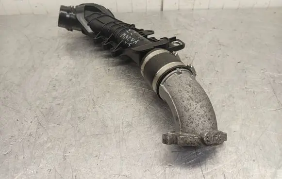Mazda 6 Intercooler hose/pipe 1213060912