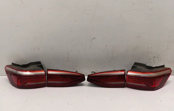 Volkswagen Multivan T7 Rear/tail lights set 7T0945095D 7T0945096D 7T0945093A