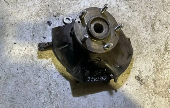 KIA Sportage Front wheel hub