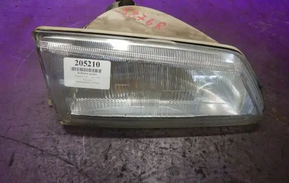 Peugeot 106 Headlight/headlamp