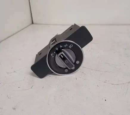 Mercedes-Benz C W204 Light switch A2045452204 070625