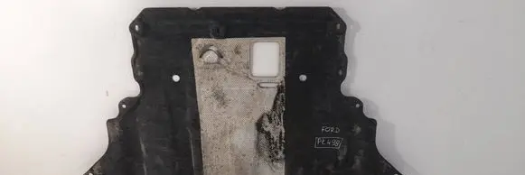 Ford Focus Engine splash shield/under tray 000000666
