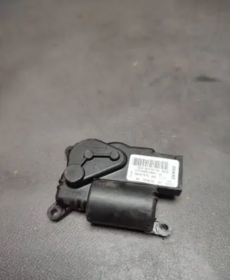 Skoda Octavia Mk3 (5E) Air flap motor/actuator 5Q0907511A