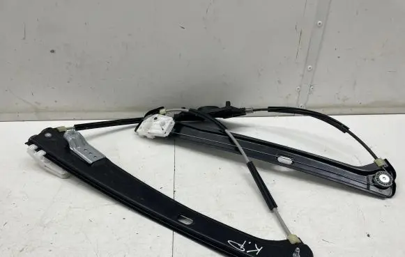 Skoda Kamiq Front door window regulator with motor 654837461