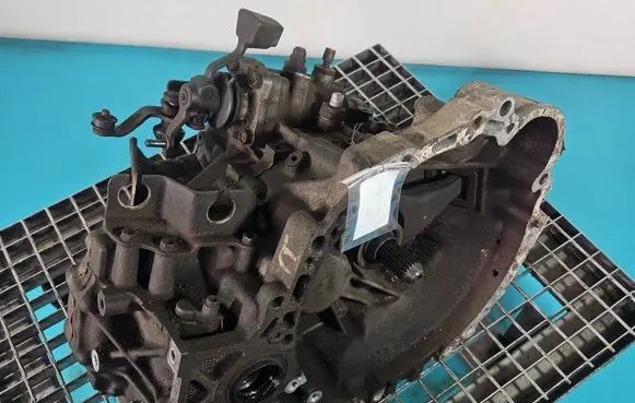 Toyota Corolla E120 E130 Manual 5 speed gearbox E350C2 IMPRK1460063