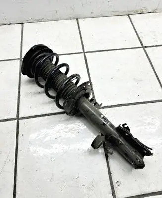 Ford Kuga III Front shock absorber with coil spring LX6118K001