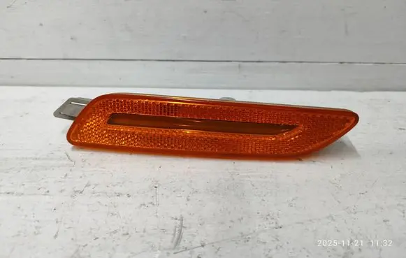 Porsche Panamera (971) Front reflector 971945061B 205730090 9Y0945071C