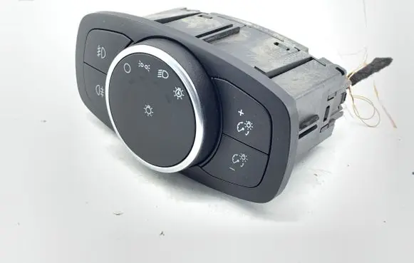 Ford Focus Other switches/knobs/shifts JX7T13D061NB