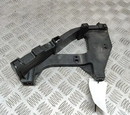 Honda Civic X Front bumper mounting bracket 71190TEAT00