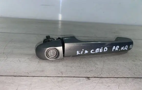 KIA Ceed Front door exterior handle