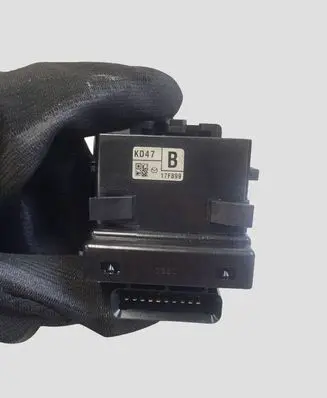 Mazda 6 Wiper control stalk 17F8991