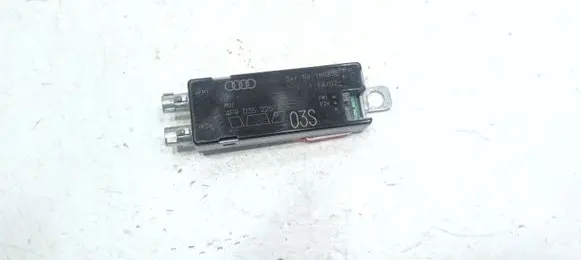 Audi A6 S6 C6 4F Aerial antenna amplifier 4F9035225A