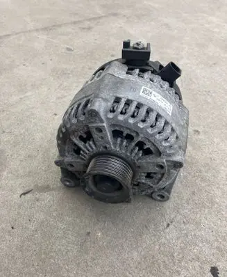 BMW 4 F32 F33 Generator/alternator 7640132 1042106721 4V180