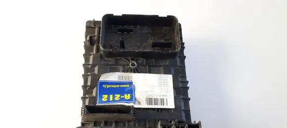 Volkswagen Caddy Fuse module 1K0937125