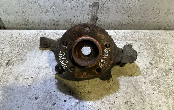 Renault Trafic II (X83) Front wheel hub