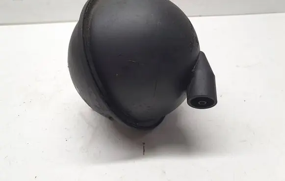 Volkswagen Multivan T5 Vacuum air tank 054129808