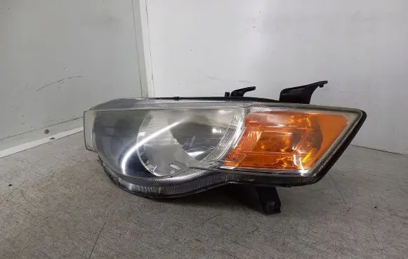 Mitsubishi Colt Headlight/headlamp 030124930100