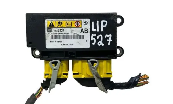Opel Zafira C Airbag control unit/module 13582437