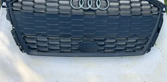 Audi A3 S3 8V Front bumper upper radiator grill 8Y0853651