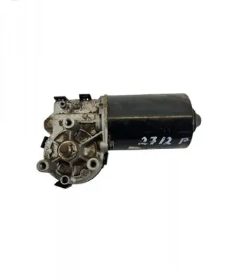 Volkswagen PASSAT B5 Wiper motor 0390241175