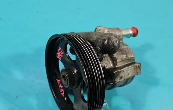 Renault Espace IV Power steering pump IMPRK1579882