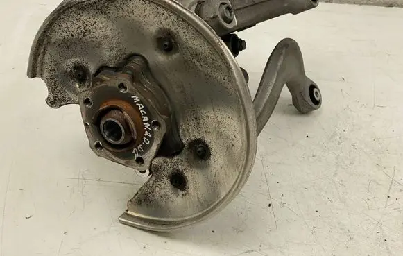 Porsche Macan (95B) Rear wheel hub spindle/knuckle 6R0505312F 8K0505324H
