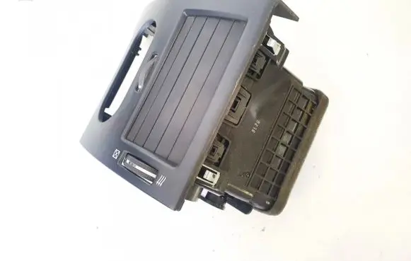 Chevrolet Epica Dash center air vent grill 80490248