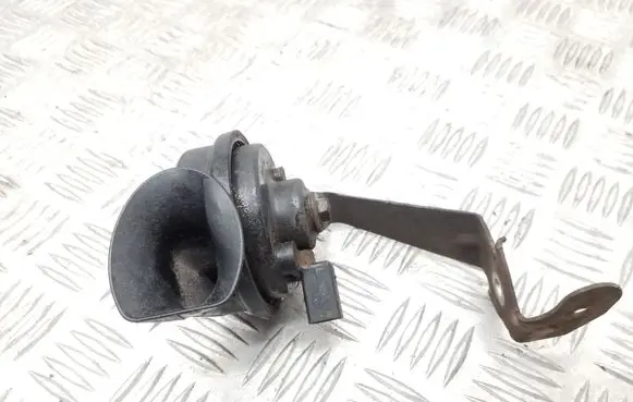 Volkswagen PASSAT B6 Horn signal 3C0951223