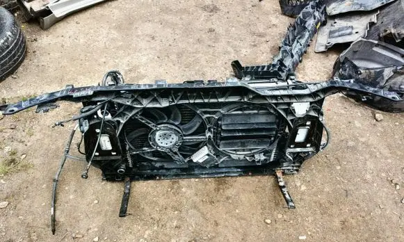 Audi A5 8T 8F Radiator support slam panel 8k0805499