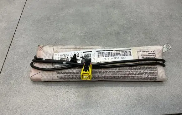 Volkswagen Tiguan Seat airbag 5N0880241G