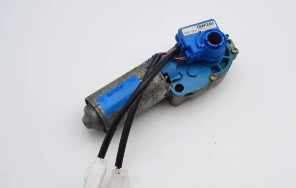 Land Rover Range Rover P38A Seat adjustment motor 0390201668 420379