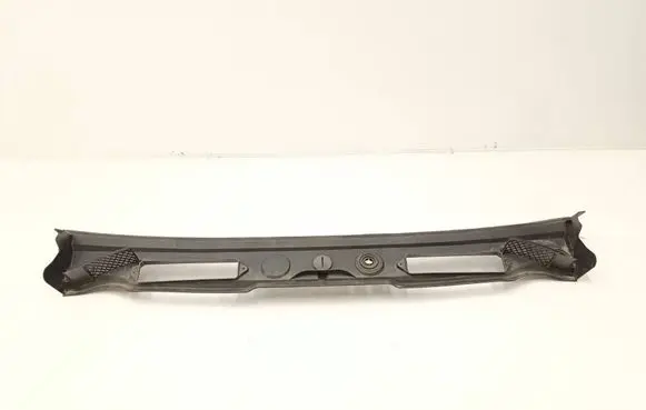 BMW X1 E84 Wiper trim 2990023