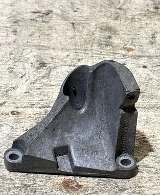 BMW 3 E92 E93 A/C compressor mount bracket 7792318 64557792318